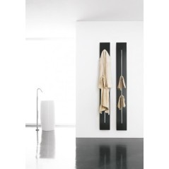 Sèche-serviette  radiateur électrique design salle de bain contemporain Anteso V noir mat avec une barre en métal chromé