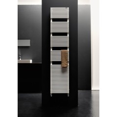 Sèche-serviette radiateur eau chaude moderne design vertical Anttrimbath noir mat