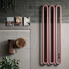 Sèche-serviette radiateur eau chaude design Antpieno noir mat