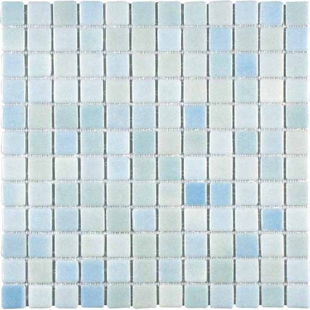 Emaux de verre piscine bleu et vert clair mosaique salle de bain moxcombi-8 2.5x2.5cm sur trame.