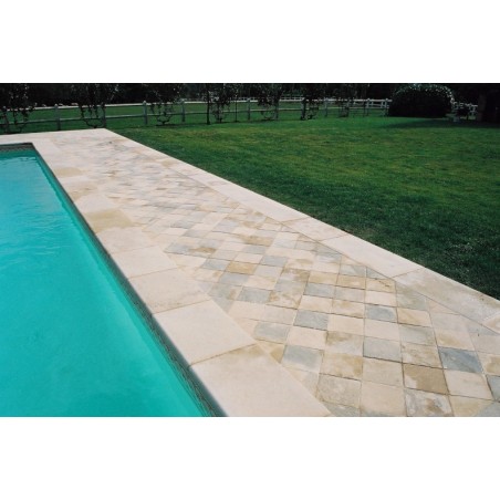 Margelle piscine bord droit pierre du limeyrat grise épaisseur 3cm, longueur libre.