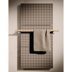 Sèche-serviette radiateur vertical électrique design 183x41cm avec barre porte-serviette en bois antxWaffle V de couleur
