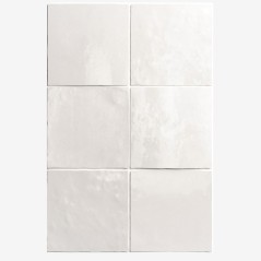 Carrelage Effet Zellige A blanc brillant 13.2x13.2cm dans la salle de bains