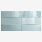 Carrelage Effet Zellige eqxart bleu clair brillant 6.5x20x0.9cm dans la salle de bains 24468