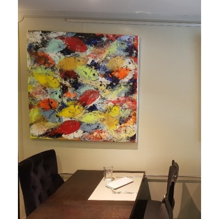 Tableau moderne, peinture contemporaine figurative, acrylique sur toile 100x100cm intitulée: poissons rouges et jaunes.