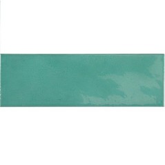 Carrelage imitation Zellige vert turquoise brillant, eqvillage teal dans la salle de bains